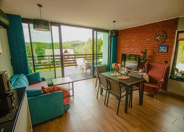 A Comfortable House In Kashubia For 6 People Prázdninový dům Golubie