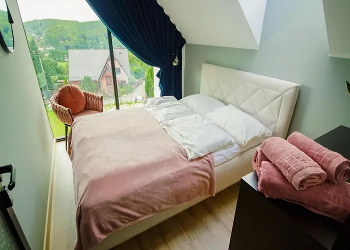 A Comfortable House In Kashubia For 6 People Prázdninový dům Golubie