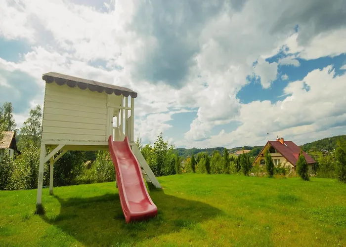 A Comfortable House In Kashubia For 6 People Golubie