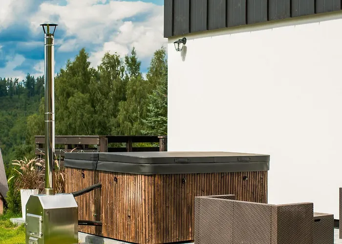 A Comfortable House In Kashubia For 6 People * Golubie